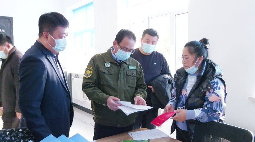 張國柱深入朗鄉(xiāng)鎮(zhèn)檢查指導鞏固拓展脫貧攻堅成果同鄉(xiāng)村振興有效銜接工作